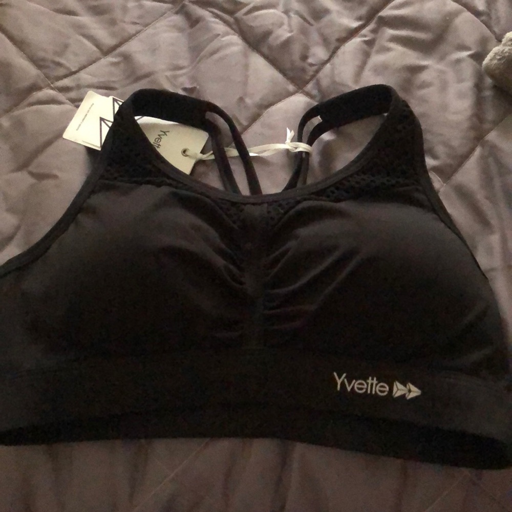 Sports bra